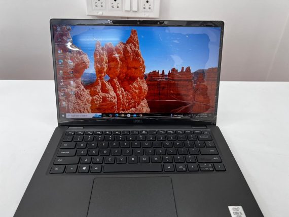 DELL LATITUDE 7410 | i5 10TH GEN | 8GB DDR4 RAM | 256 GB SSD | 14" FULL HD DISPLAY